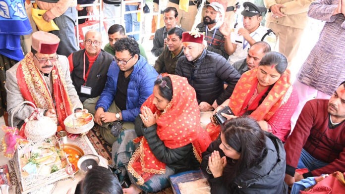 Assembly Speaker Ritu Khandudi Bhushan visited Gangotri Dham